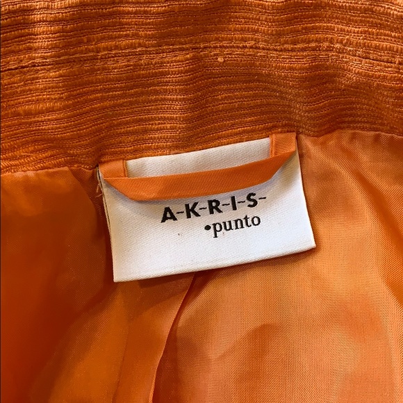 Akris Punto 💯 % Silk split neck dress suit 🤩 - Picture 6 of 8
